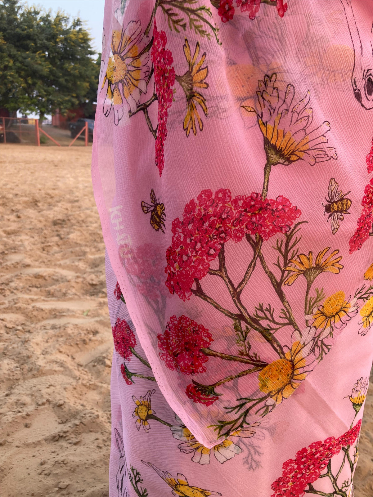 Horse Flower Design Saree