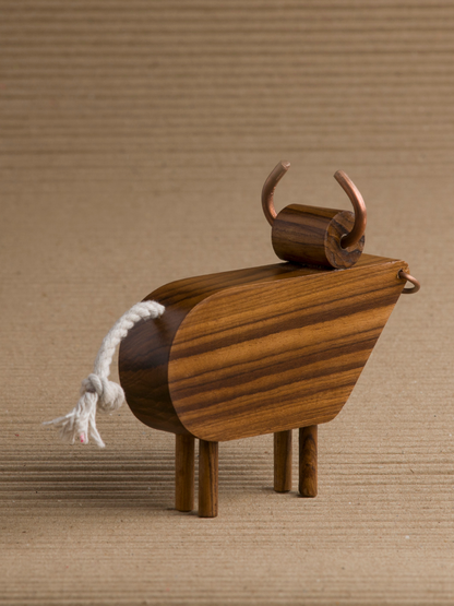 Wood Craft Bull